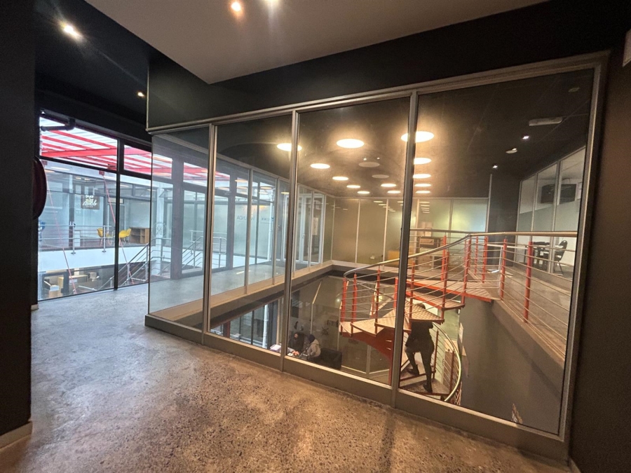 To Let Commercial Property for Rent in Woodstock Western Cape